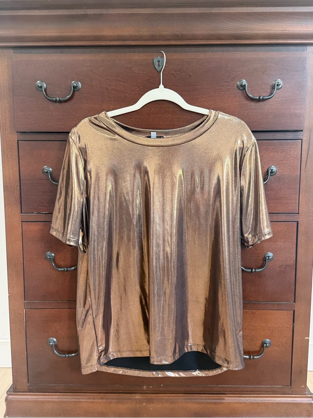 white birch Metallic Bronze Short Sleeve Crewneck Top